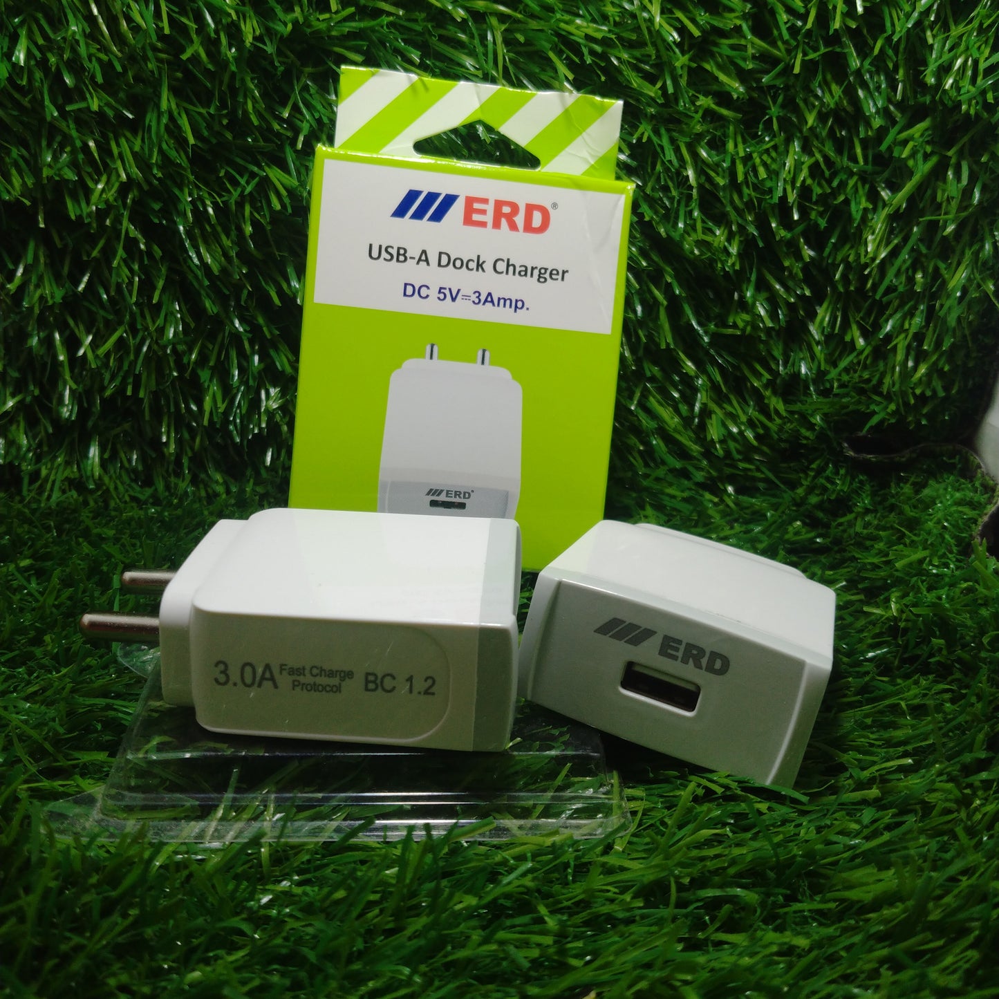 ERD TC-204/TC -31 3A/15W Charger With V8 cable