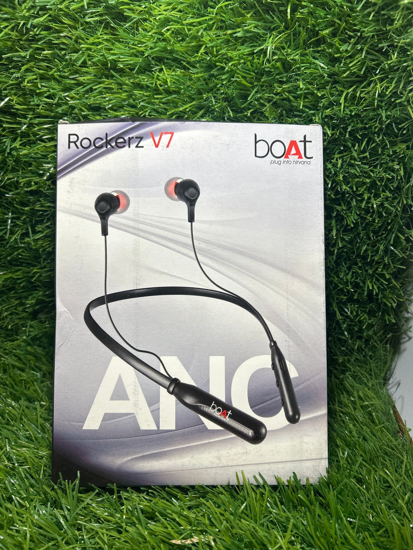 Boat Rockerz V7/Neckband