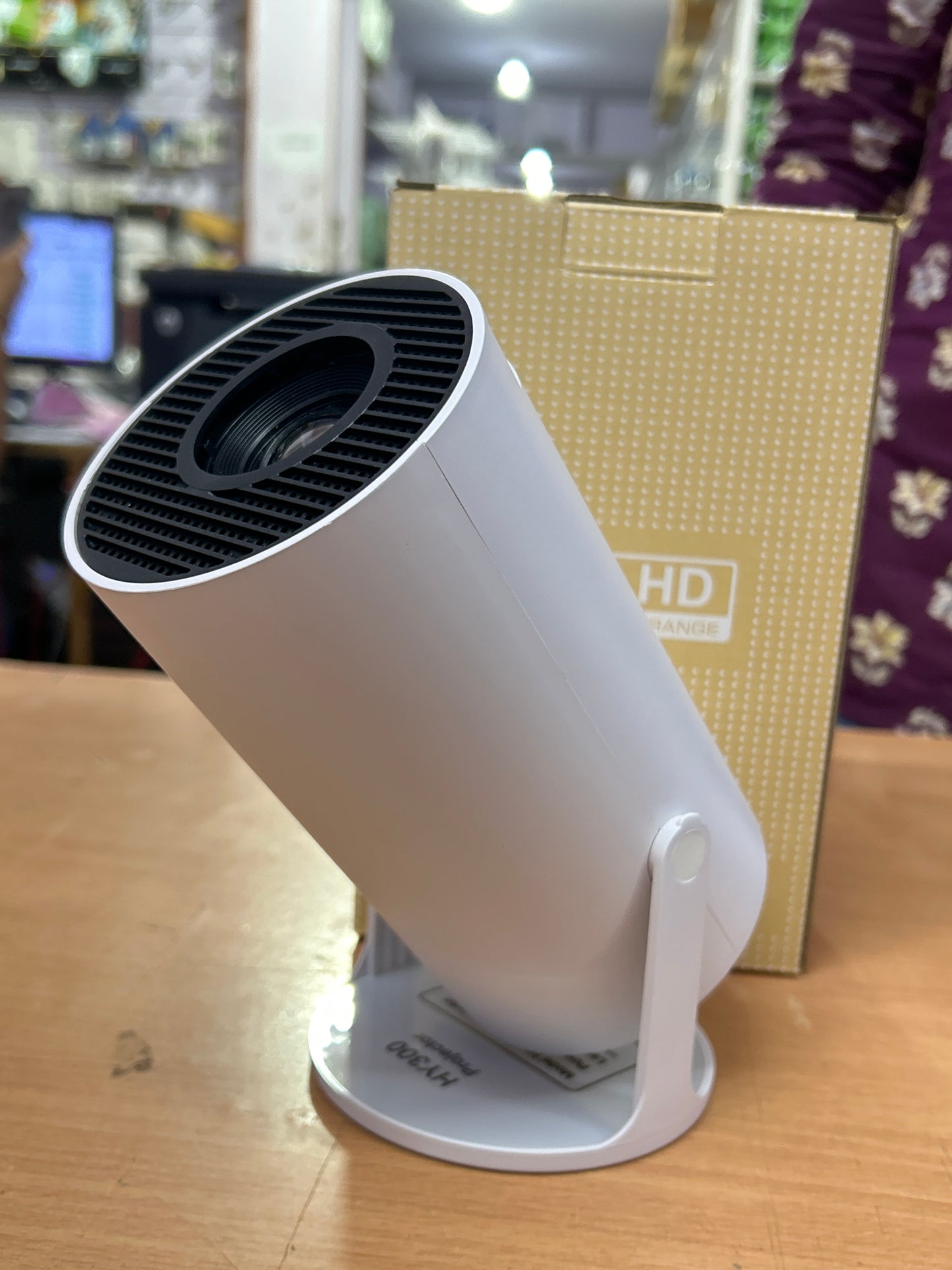 Ultra HD Projector With High Dynamic Range