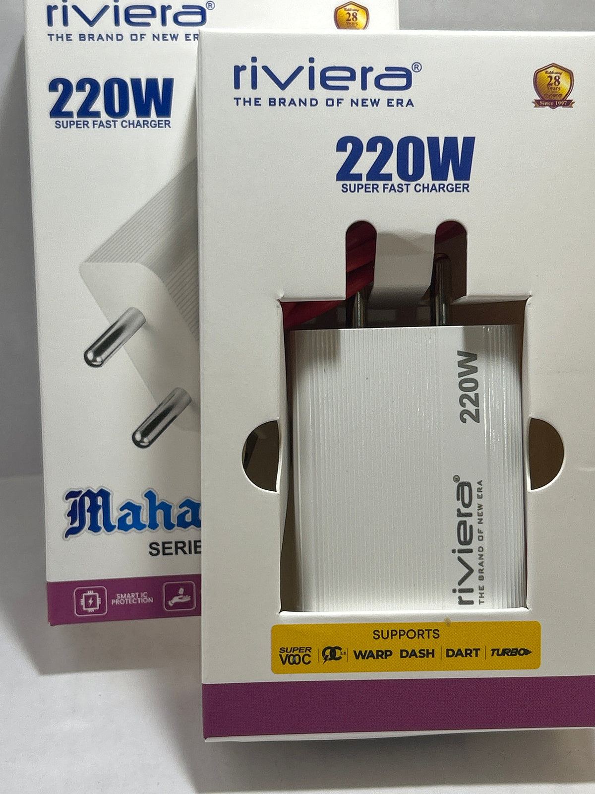 Riviera Maharaja 220W Super Fast Charger