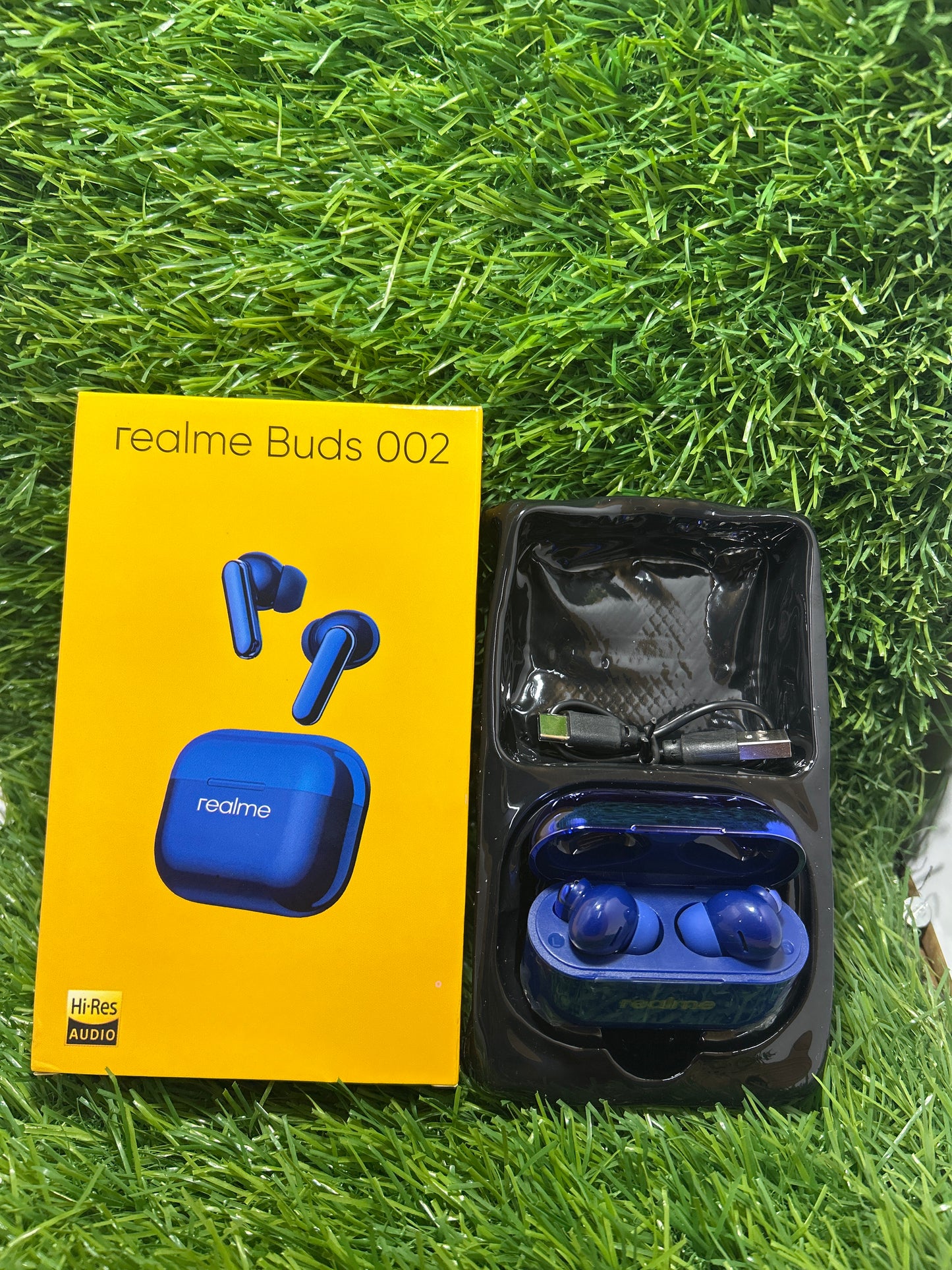 Realme/CMT&Boat 002/Earbuds