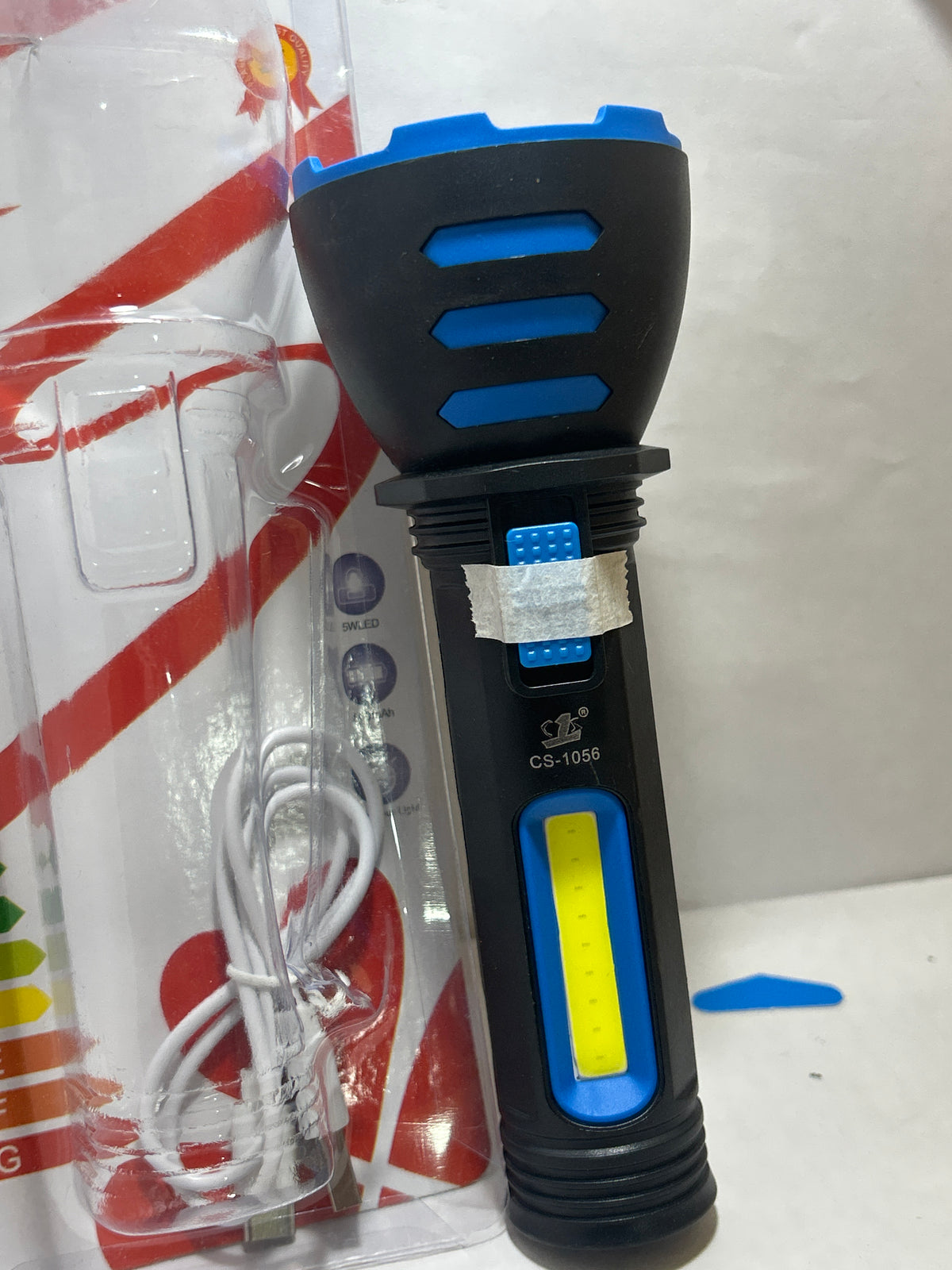Solar Cs-1056 Rechargeable Led Torch