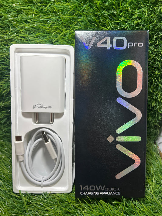 Vivo V40/140W Quick Charger