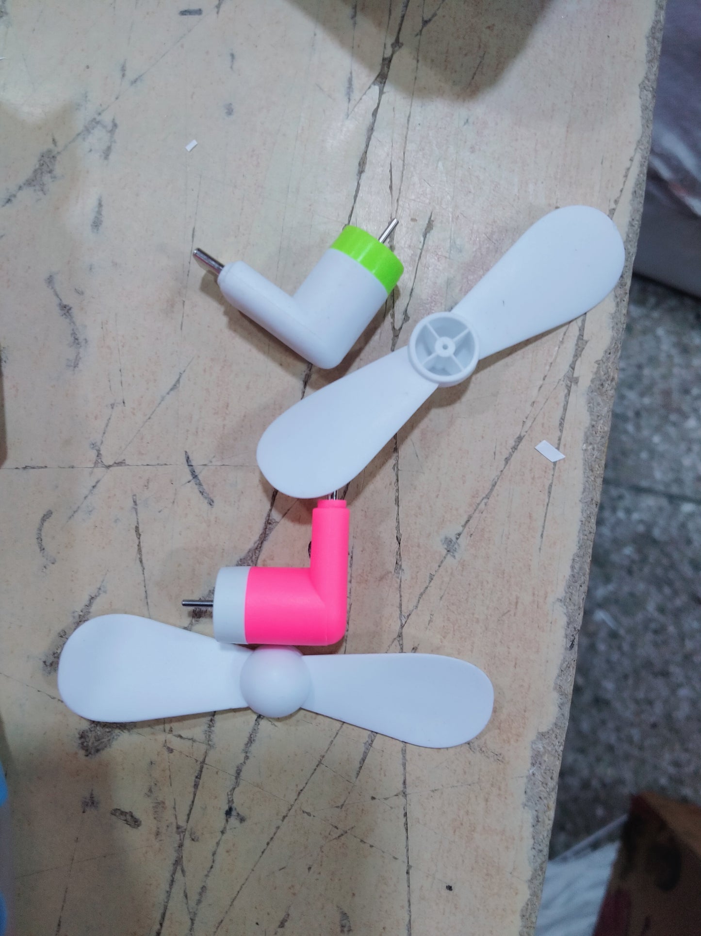 mini mobile fan type C