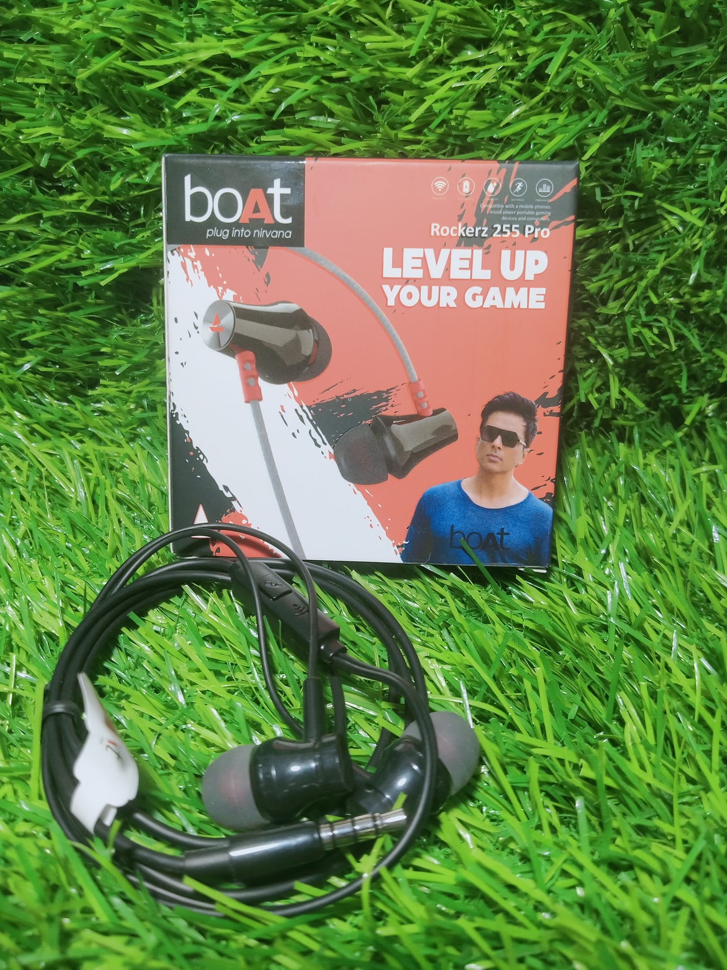 boAt rockerz 255 Pro handsfree