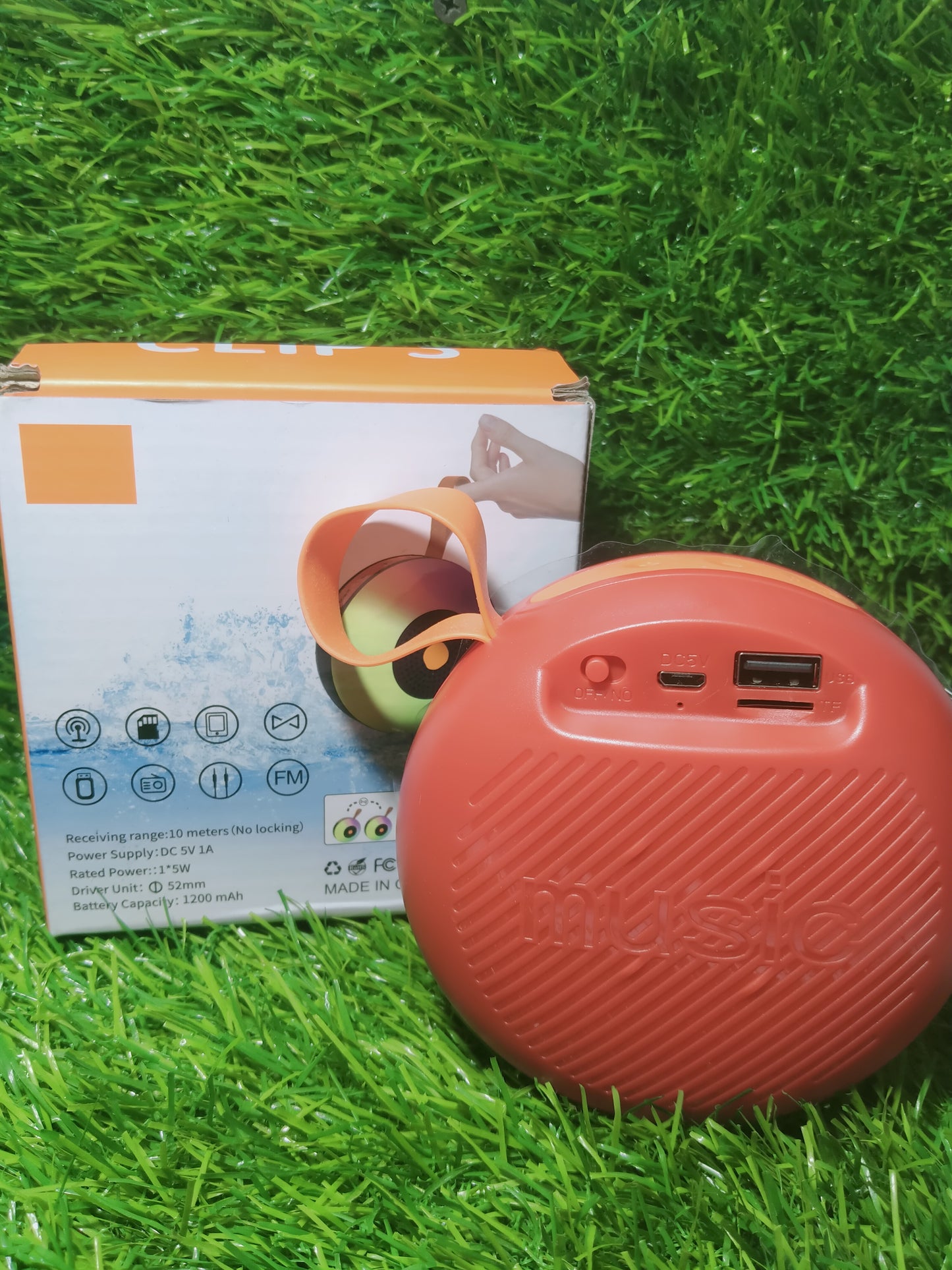 CLIP- 3 PORTABLE Wireless SPEAKER