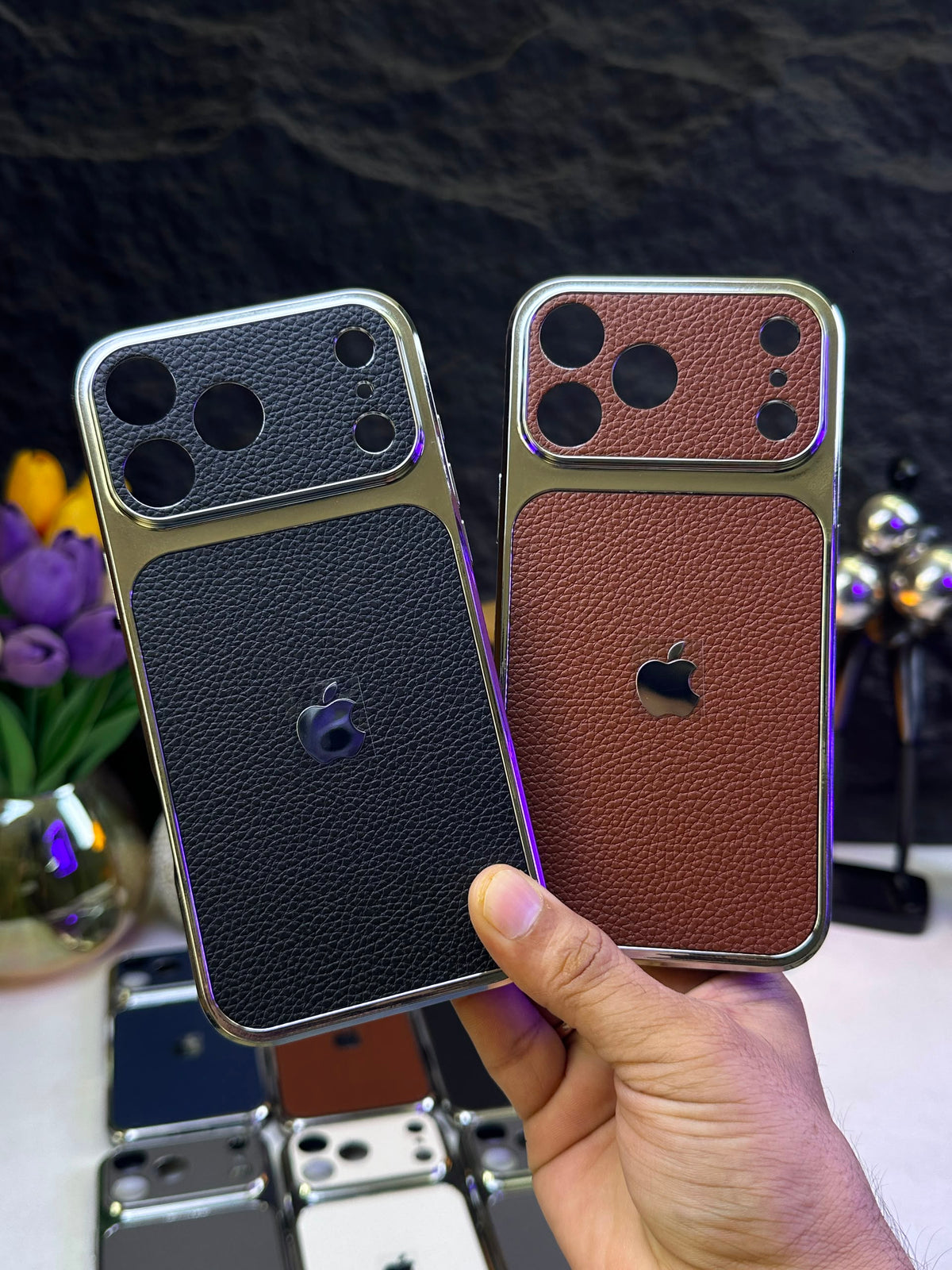 LUXURY IPHONE CHROME  CASE WITH APPLE LOGO COVER