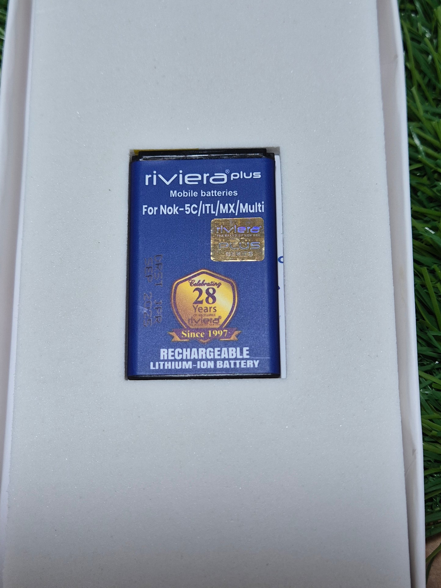 Riviera 5C Universal Battery