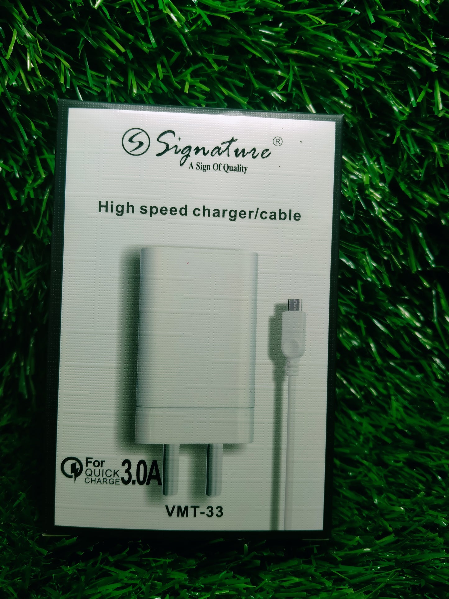 Signature VMT-33/3.0A quick charger USB-V8